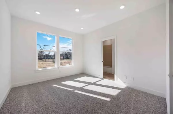 Houston, TX 77033,5324 Rue ST