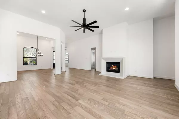 Conroe, TX 77301,998 Briac Ln