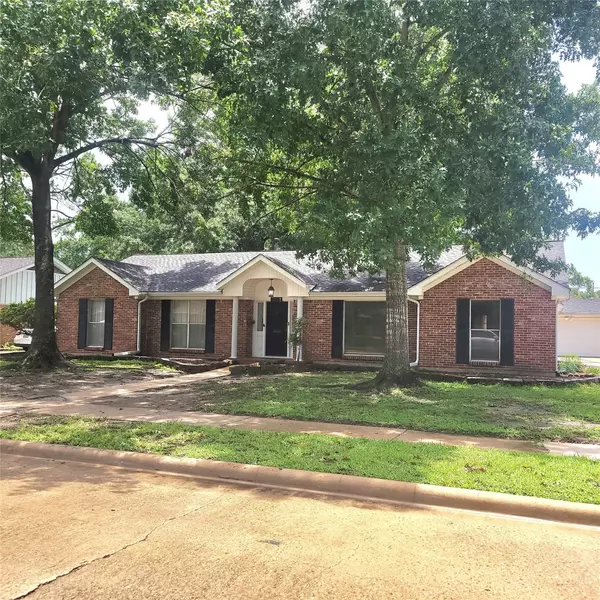 Houston, TX 77096,5227 Imogene ST