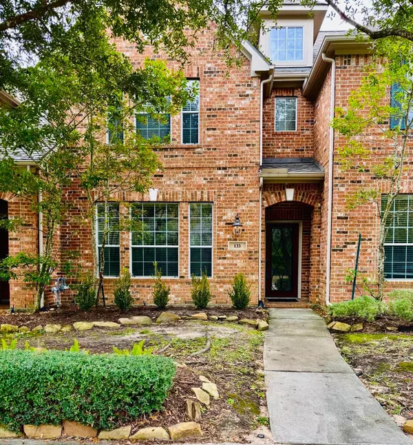 133 E Montfair BLVD, The Woodlands, TX 77382