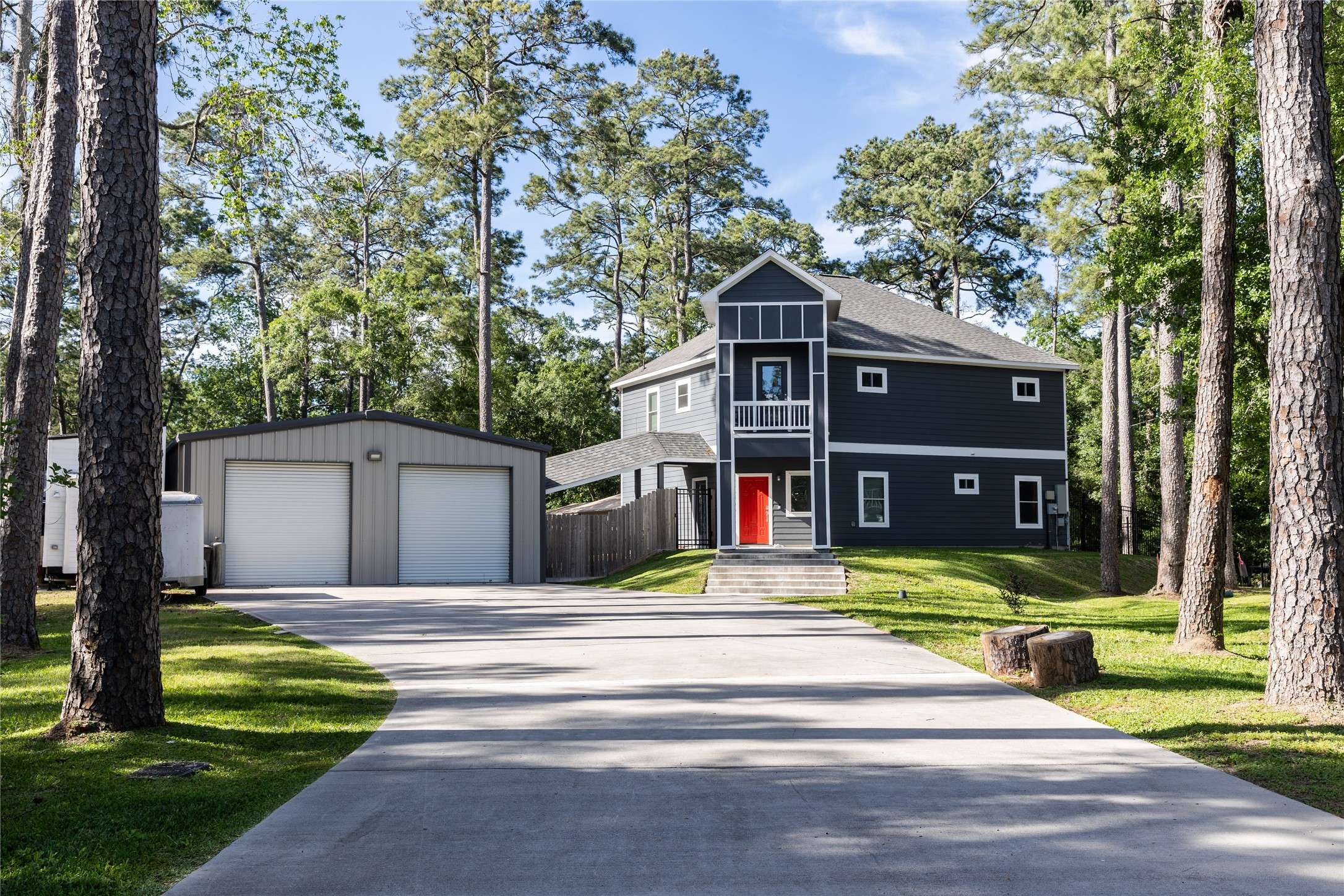 1113 Magnolia Terrace CIR,  Dickinson,  TX 77539
