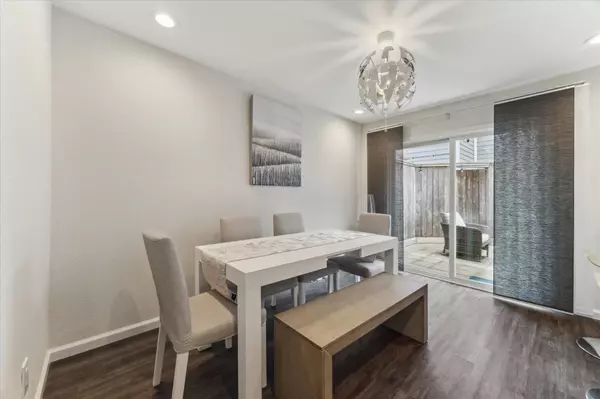 Houston, TX 77057,5807 Beverlyhill ST #10