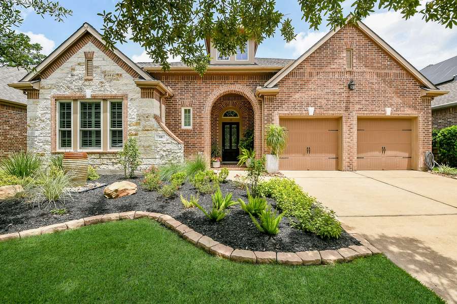 38 Driftdale PL, Spring, TX 77389