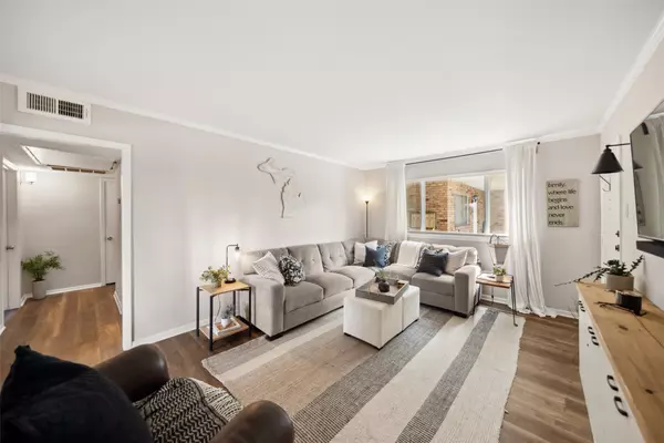 Houston, TX 77027,4040 San Felipe ST #178