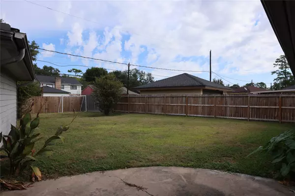 Houston, TX 77091,1038 Cottage Oak LN