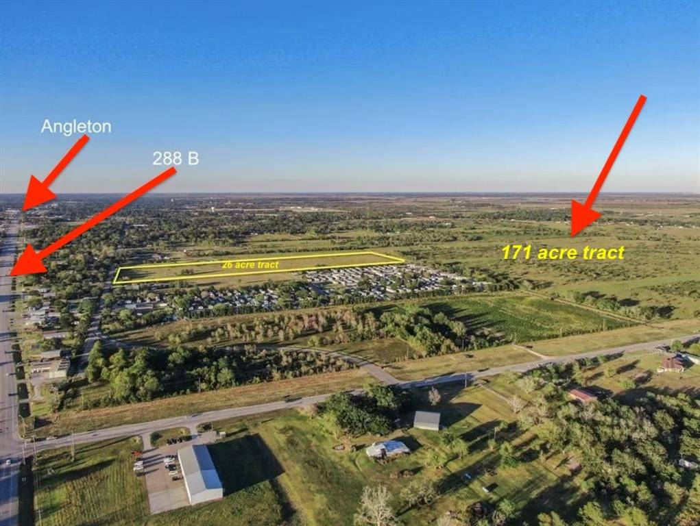 Angleton, TX 77515,0 CR 220