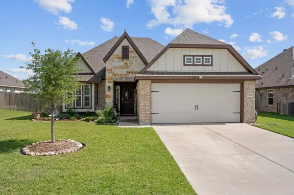 7902 Putter Place,  Navasota,  TX 77868