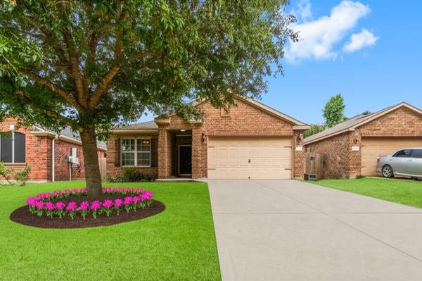 12218 Estelle LN, Pinehurst, TX 77362