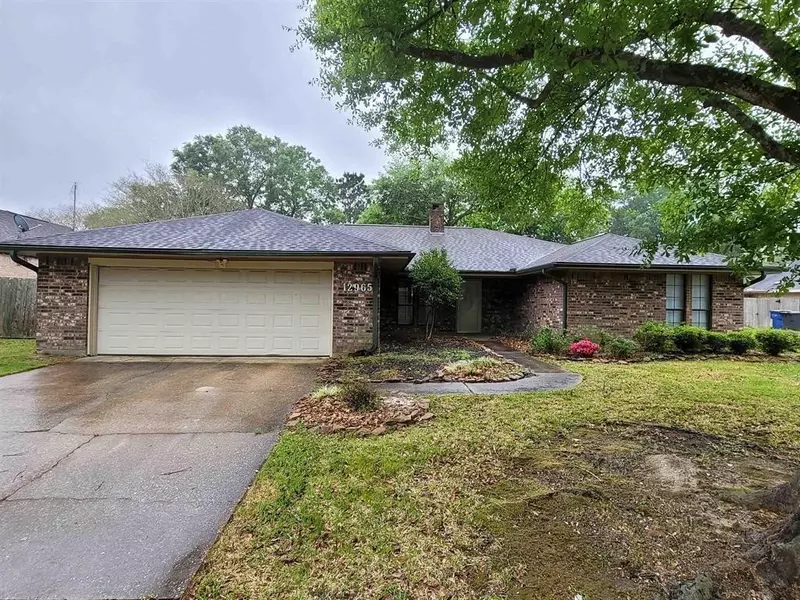 12965 Larch LN, Beaumont, TX 77713