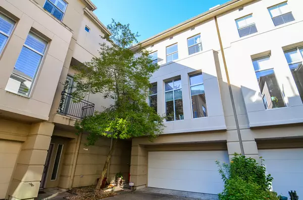 1116 Columbus ST, Houston, TX 77019