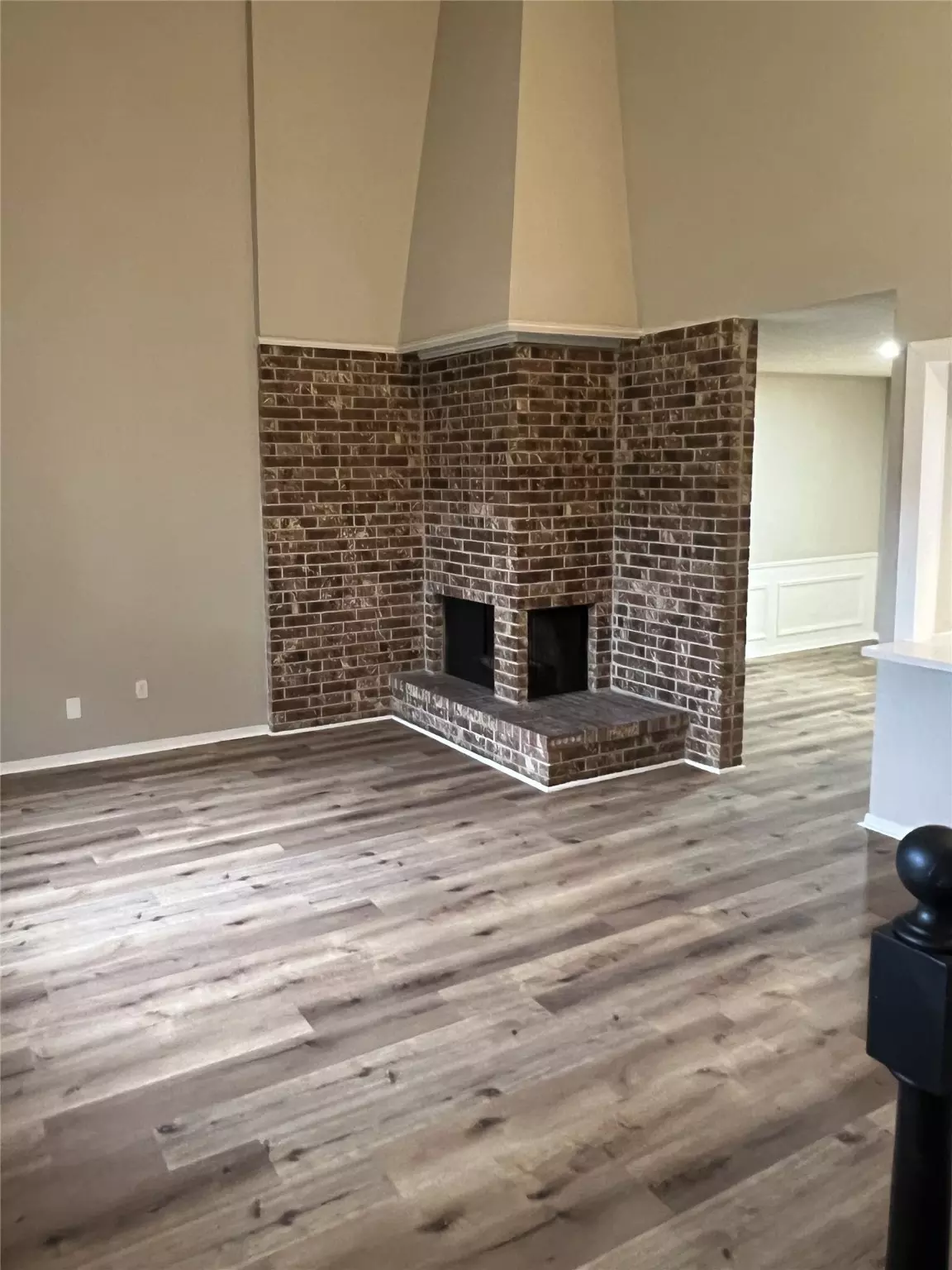 Baytown, TX 77520,1310 Town CIR #1