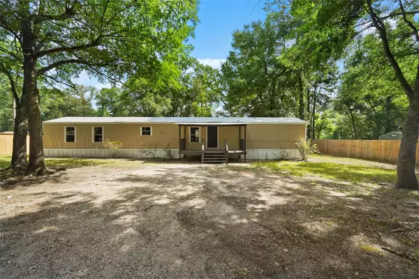New Waverly, TX 77358,49 Mockingbird Rd