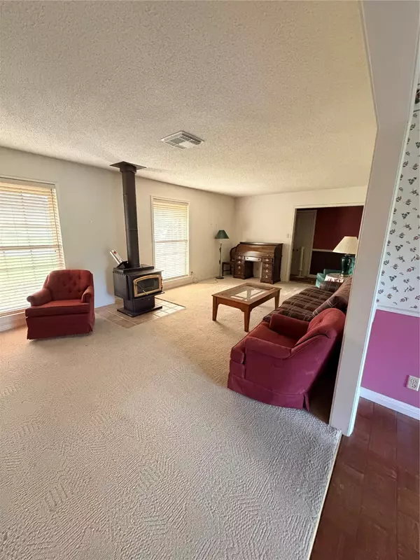 Lake Jackson, TX 77566,205 Narcissus ST