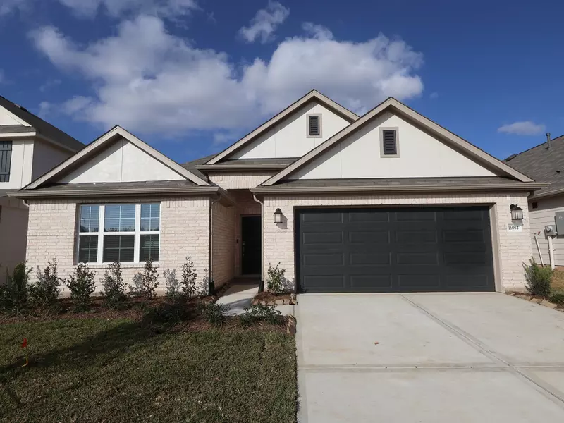 16952 Jim Sharp DR, Montgomery, TX 77316