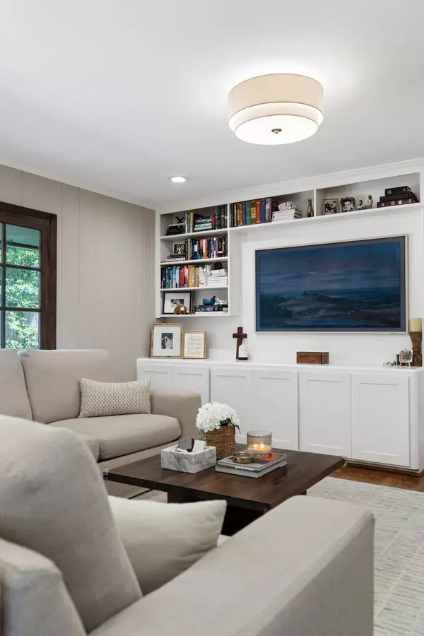 Houston, TX 77018,2314 Hialeah DR