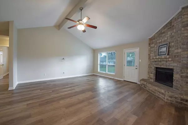 Houston, TX 77015,13418 Natasha LN