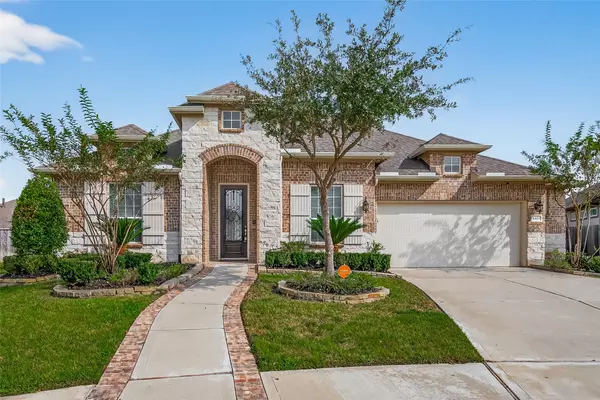 4403 Tumbling Leaf CT, Sugar Land, TX 77479
