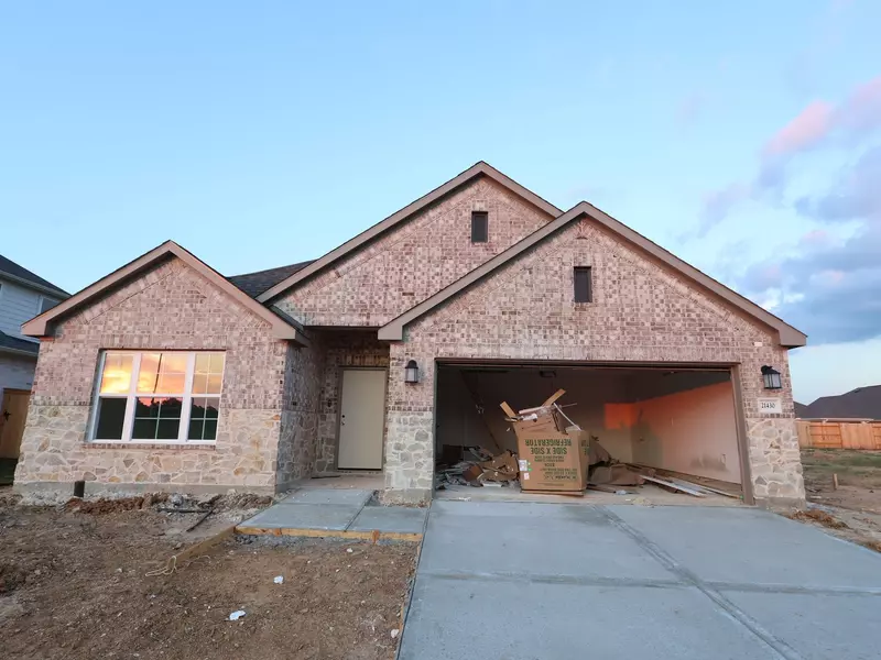 21430 Villa Spruce LN, Tomball, TX 77377