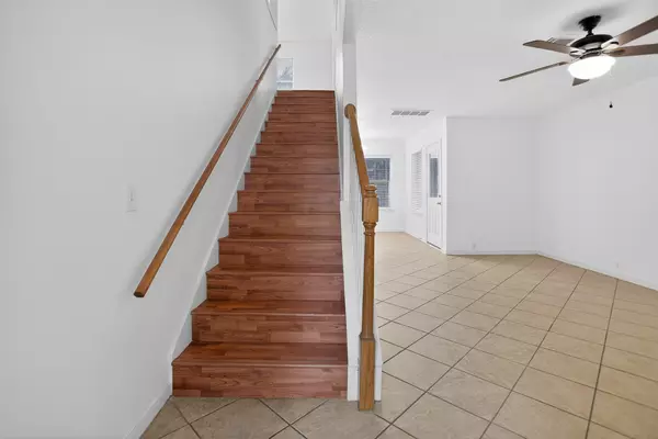 Houston, TX 77095,17627 S Summit Canyon DR