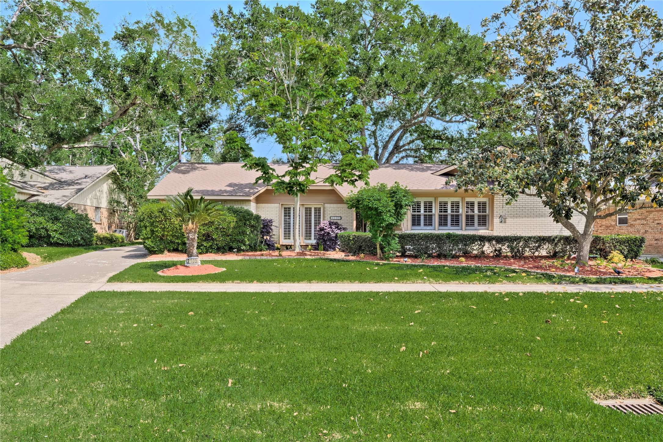 Seabrook, TX 77586,2105 Willow Dell DR