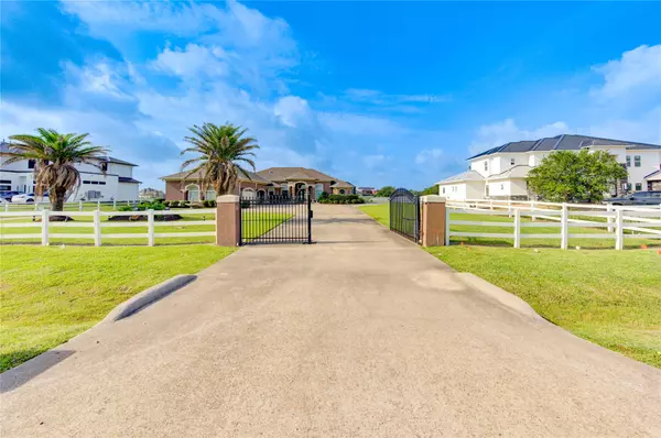 5942 Sagamore Bay LN, Richmond, TX 77469