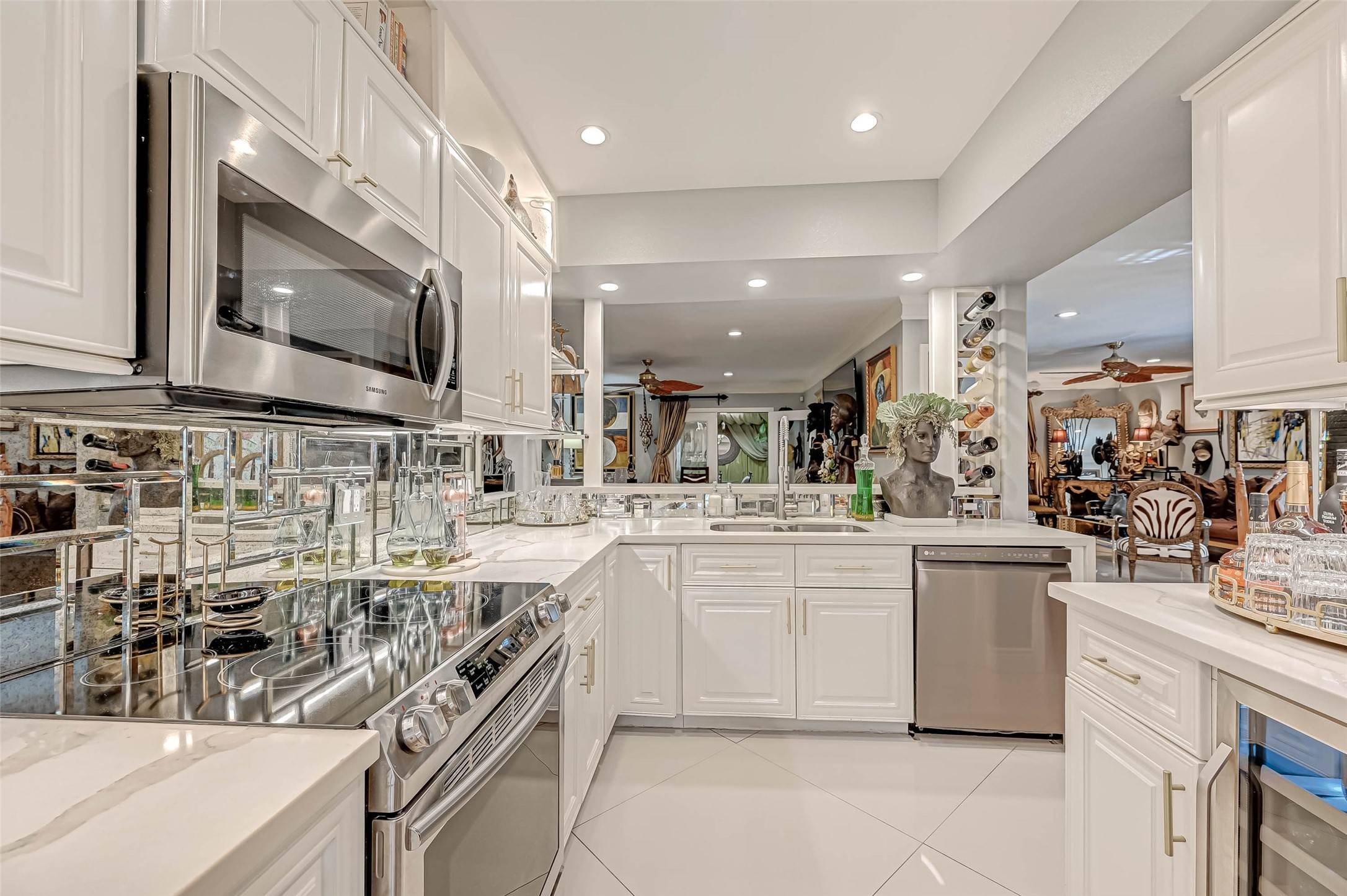 Houston, TX 77074,9109 Braeburn Valley DR