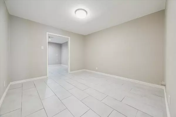 Bellaire, TX 77401,4625 Holly ST
