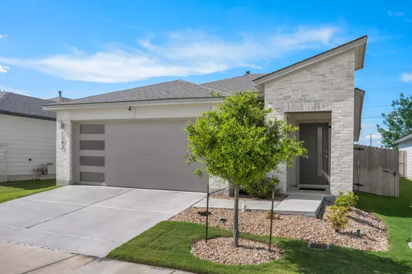 1242 Amistad LOOP, College Station, TX 77845