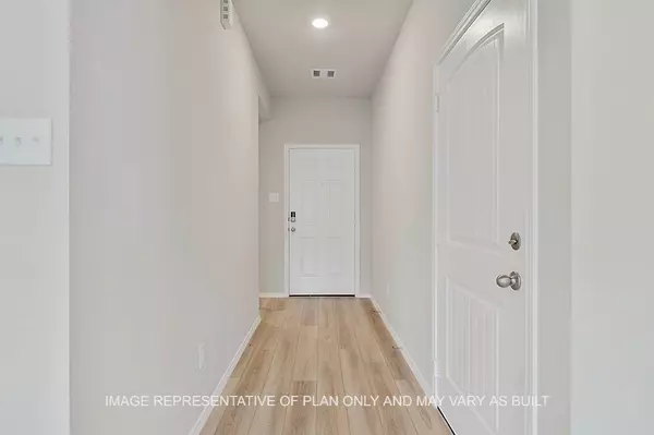 Bryan, TX 77803,5401 Bear RUN