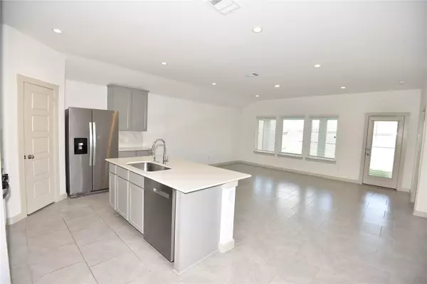 Rosharon, TX 77583,703 Alpine Falls RD