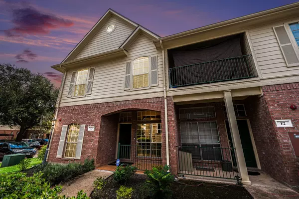 2710 Grants Lake BLVD #E3, Sugar Land, TX 77479