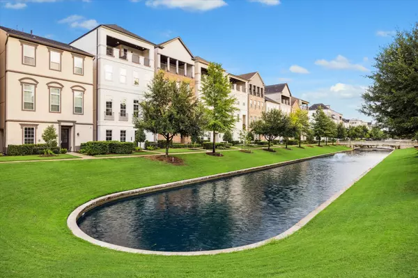 3608 Lannister LN, Houston, TX 77055