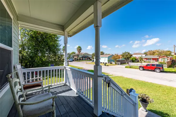 5519 Avenue O 1/2, Galveston, TX 77551