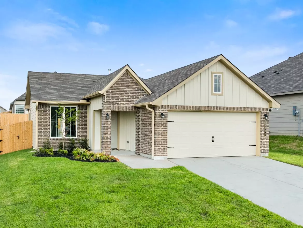 Brenham, TX 77833,1412 Whitney LN