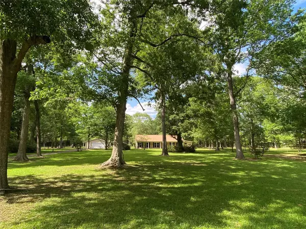 23905 Creekwood DR, Splendora, TX 77372