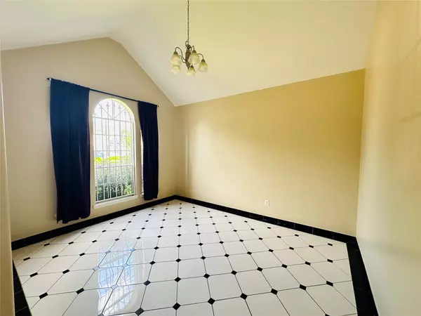 Houston, TX 77071,11830 Meadow Place DR