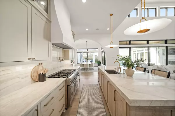 Friendswood, TX 77546,506 W Shadowbend AVE