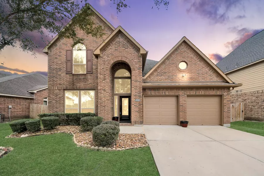 2910 Silhouette Bay, Pearland, TX 77584