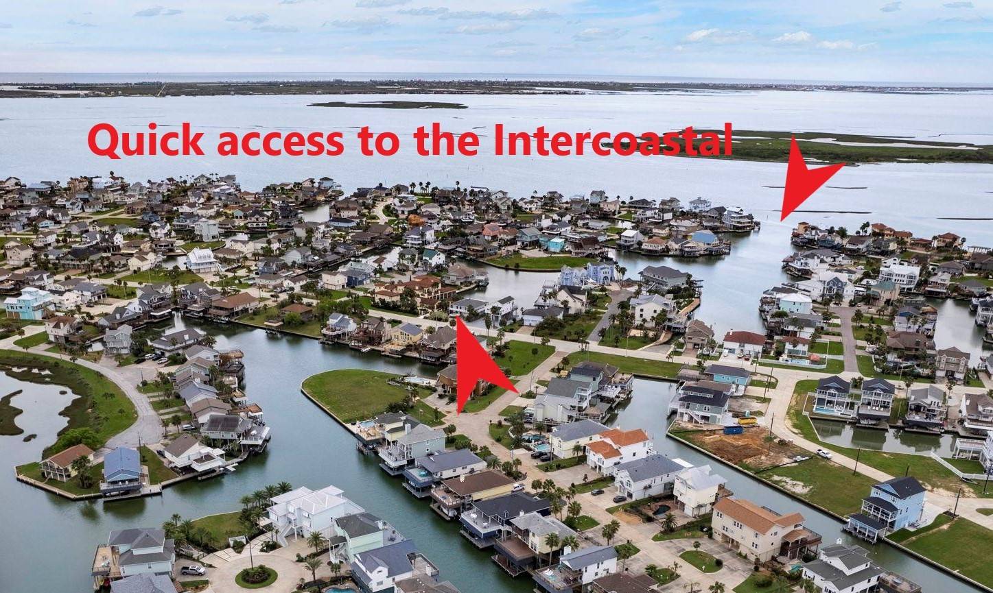 Tiki Island, TX 77554,1435 Tiki Dr DR