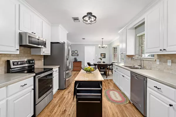 Beaumont, TX 77713,13445 Davida DR