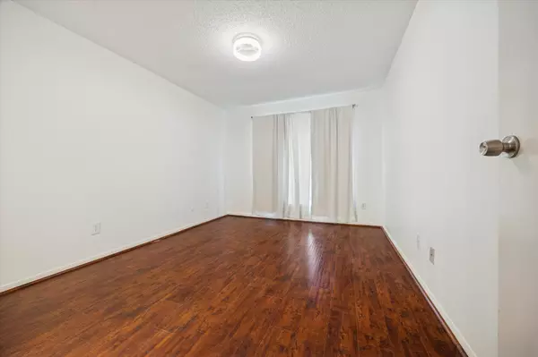 Houston, TX 77054,2120 El Paseo ST #2003