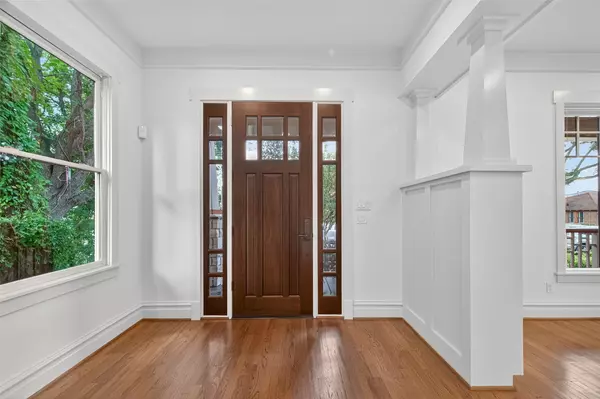 Houston, TX 77008,1445 Hall PL