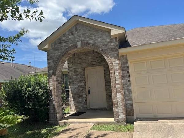2406 Hawthorne Brook LN, Fresno, TX 77545