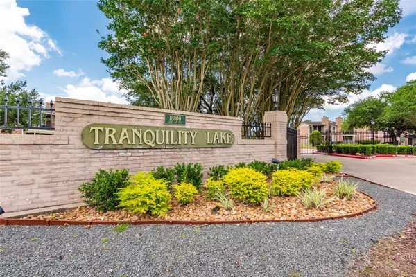 Webster, TX 77058,18800 Egret Bay BLVD #1405