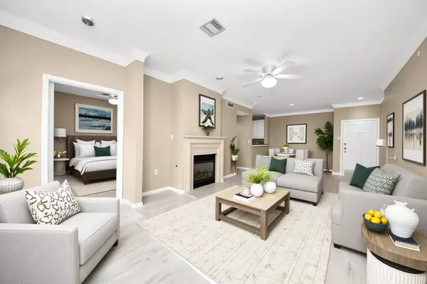 2400 Mccue RD #333, Houston, TX 77056