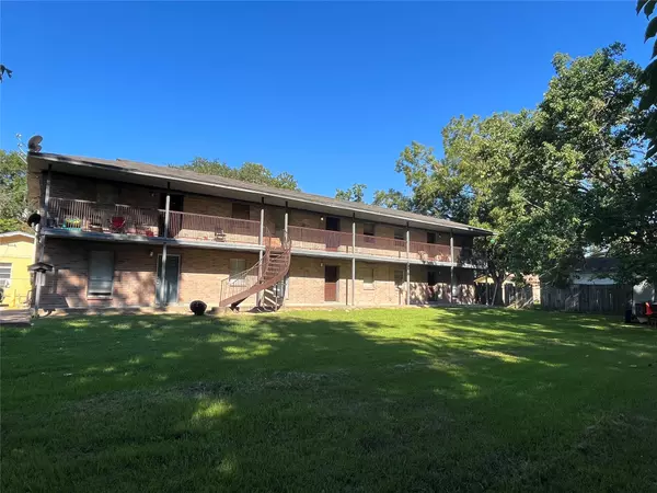 La Marque, TX 77568,1842 Thompson ST