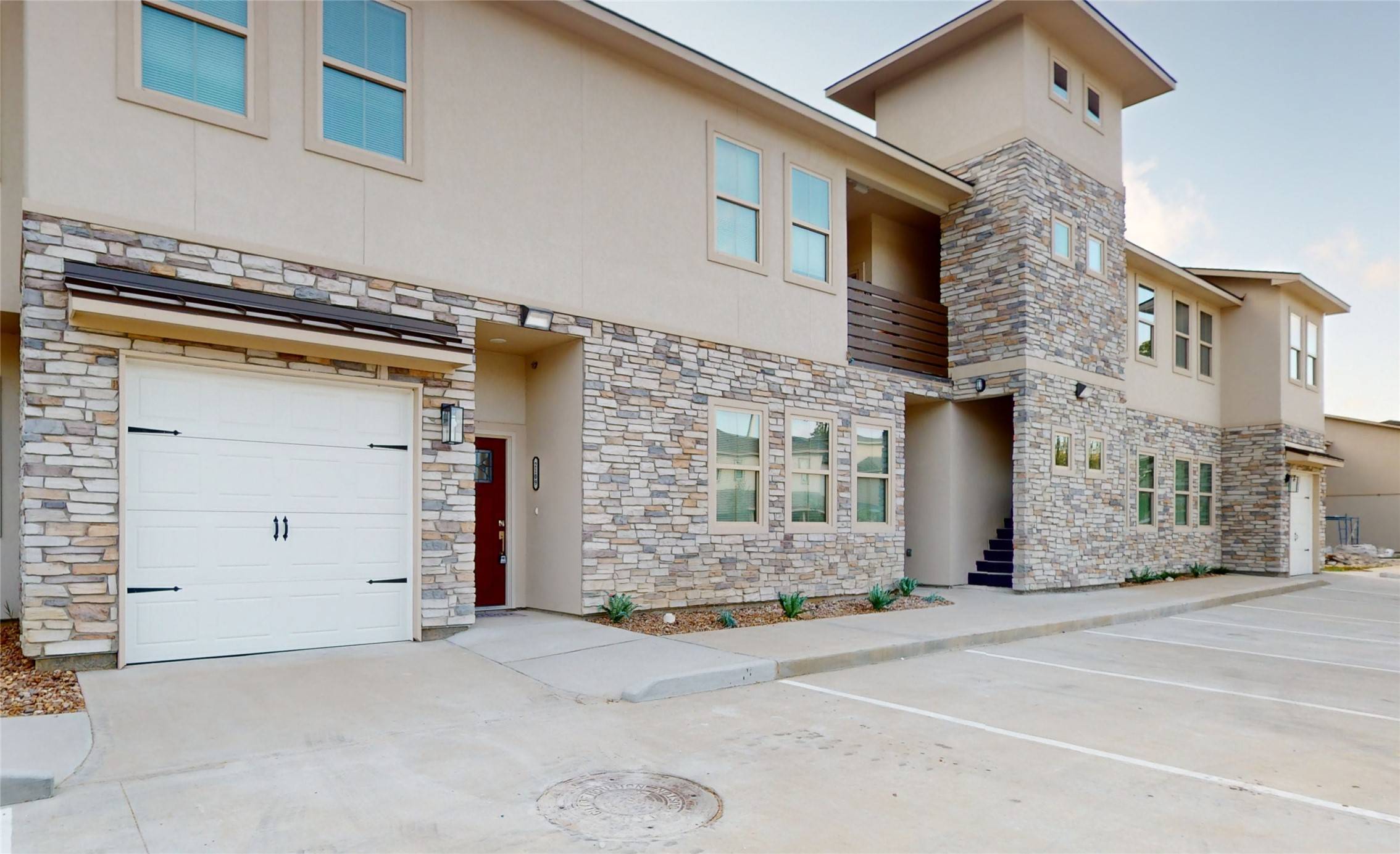 504 Nursery Rd #2104, The Woodlands, TX 77380