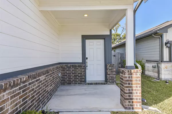 Houston, TX 77048,5723 Madden LN