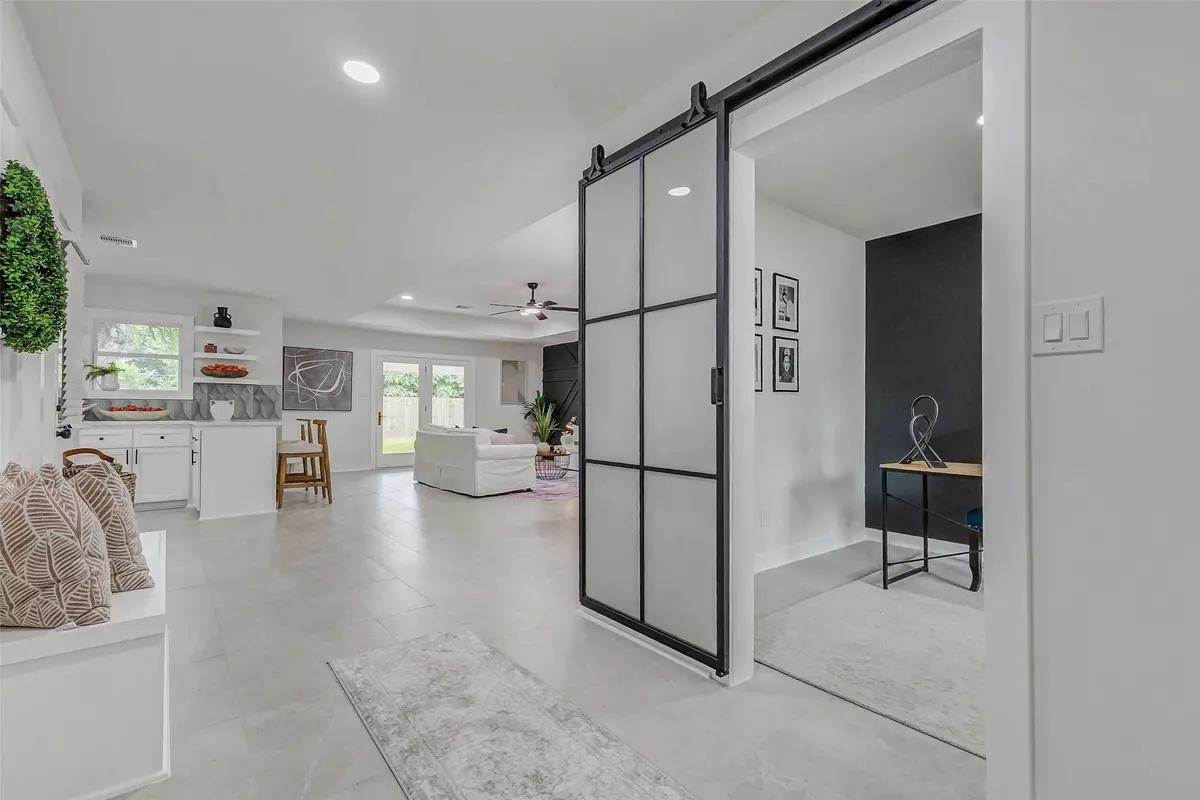 Houston, TX 77035,5226 Sanford RD