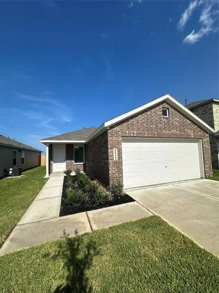 21619 Willow River Canyon LN, Waller, TX 77484